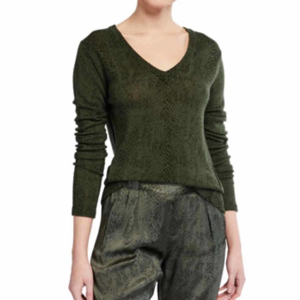 ATM Anthony Thomas Melillo Snake Print V Neck Cashmere Sweater